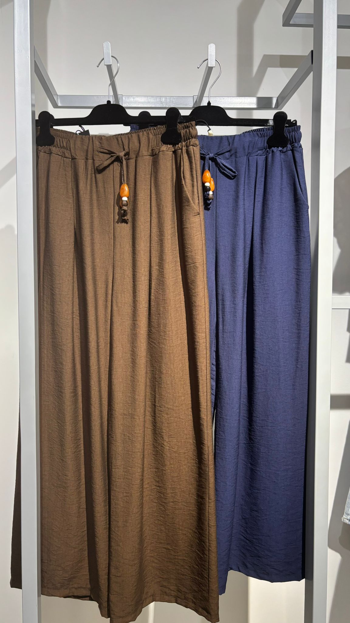 CALÇA FLUIDA