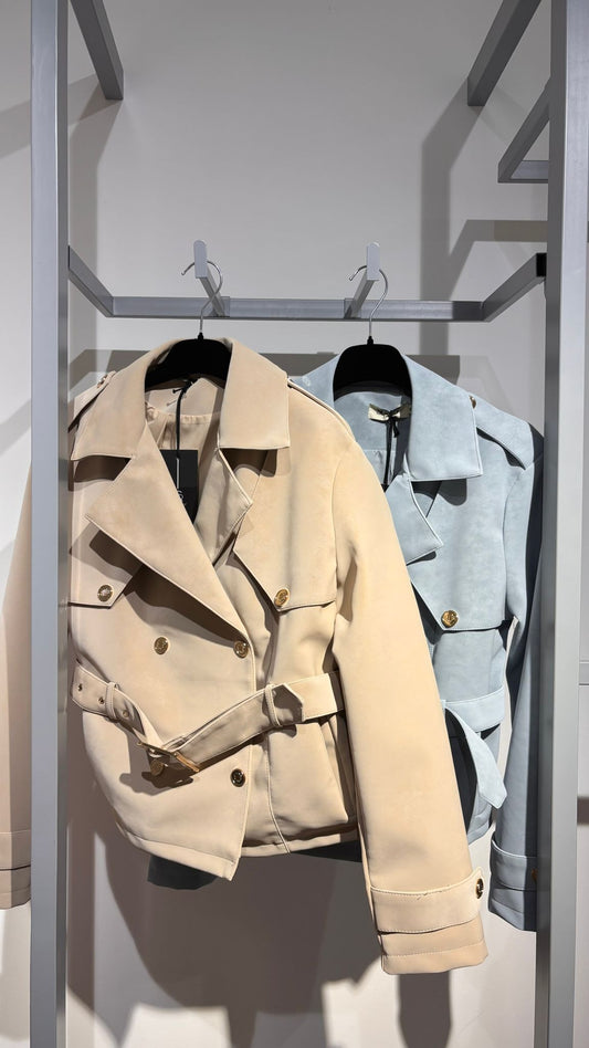 CASACO CURTO COM CINTO