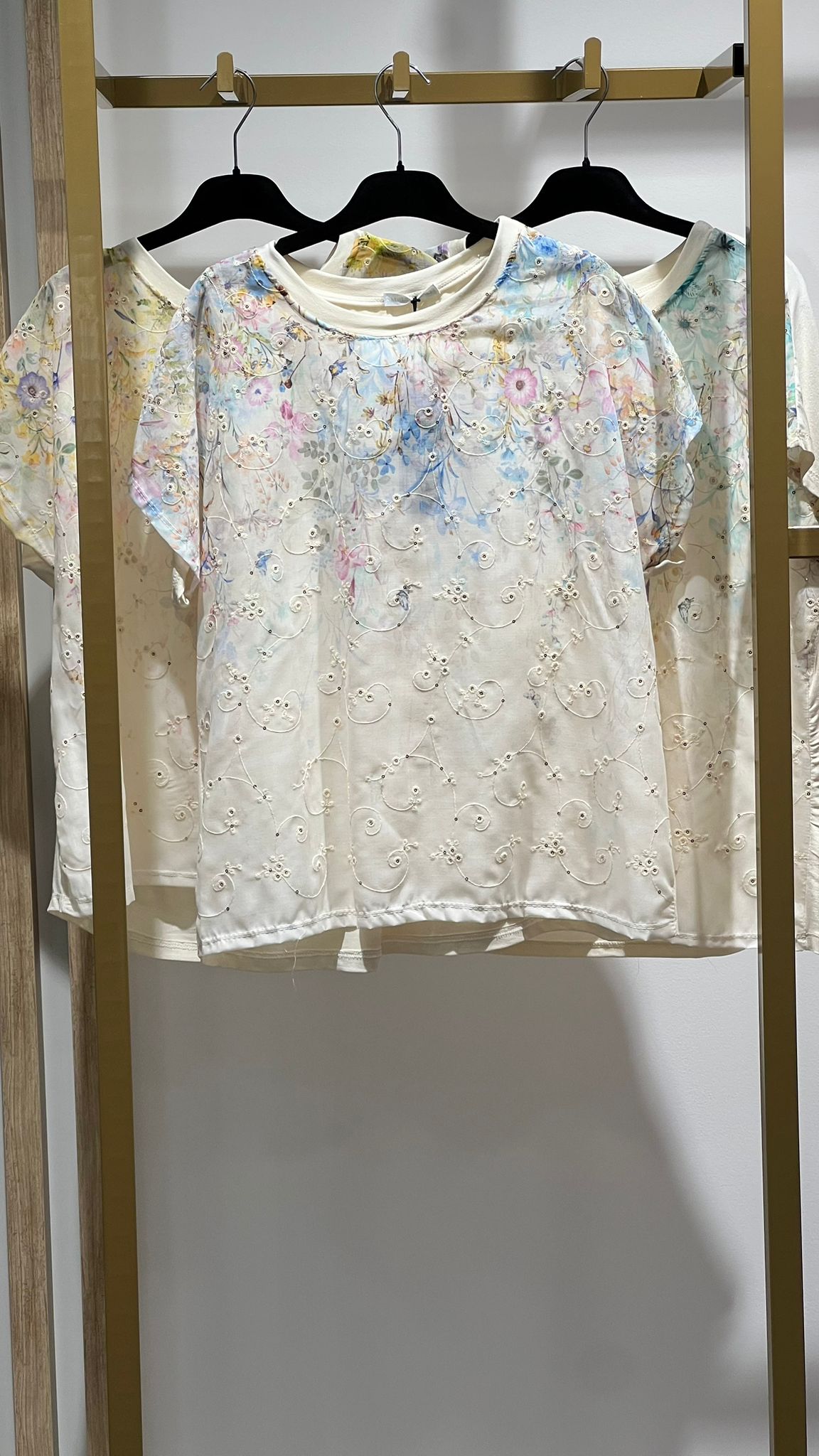 T -SHIRT ESTAMPADA