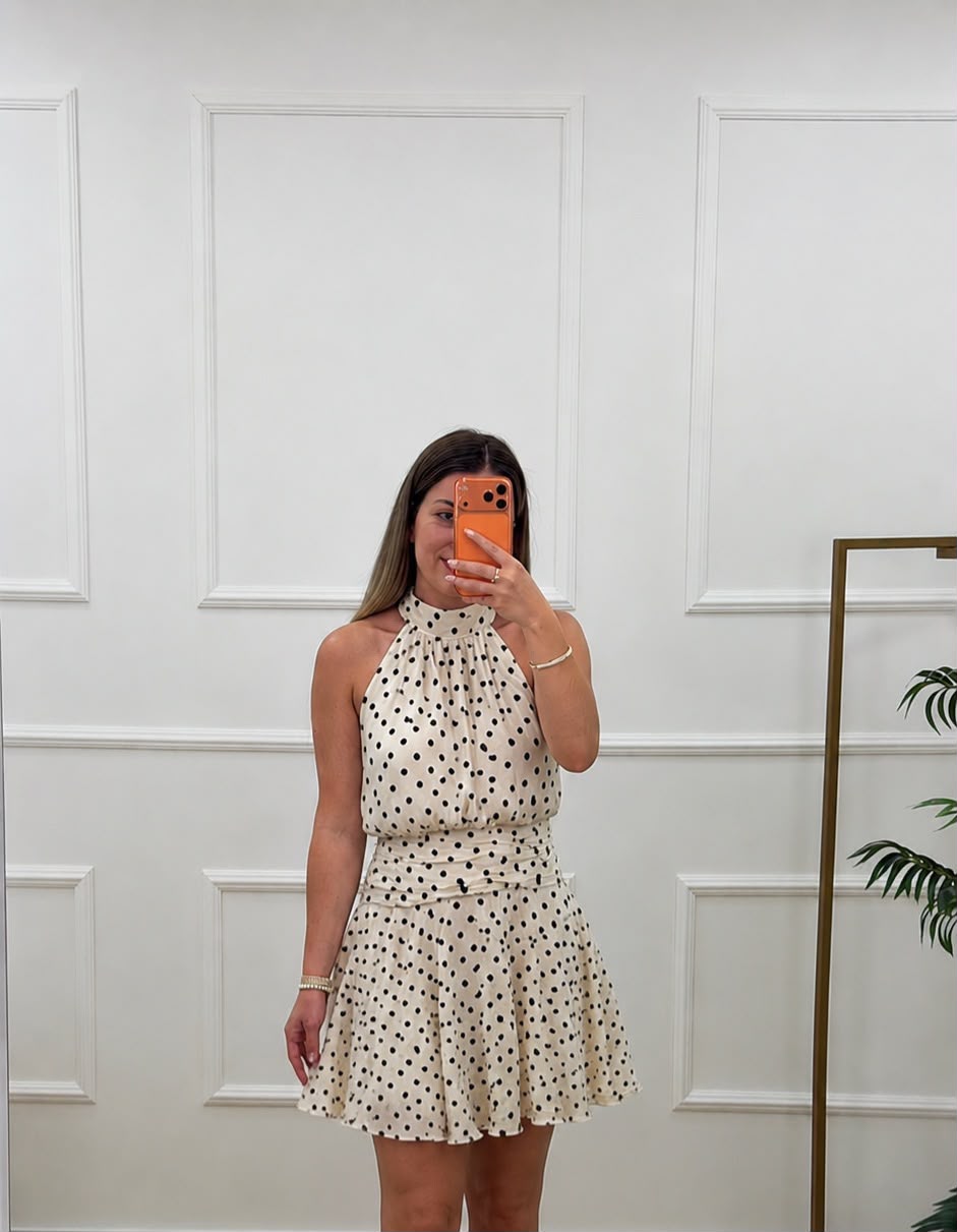 VESTIDO CURTO