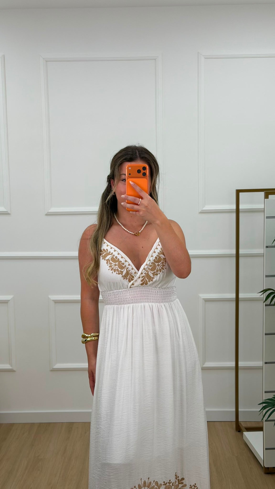 VESTIDO FLUIDO