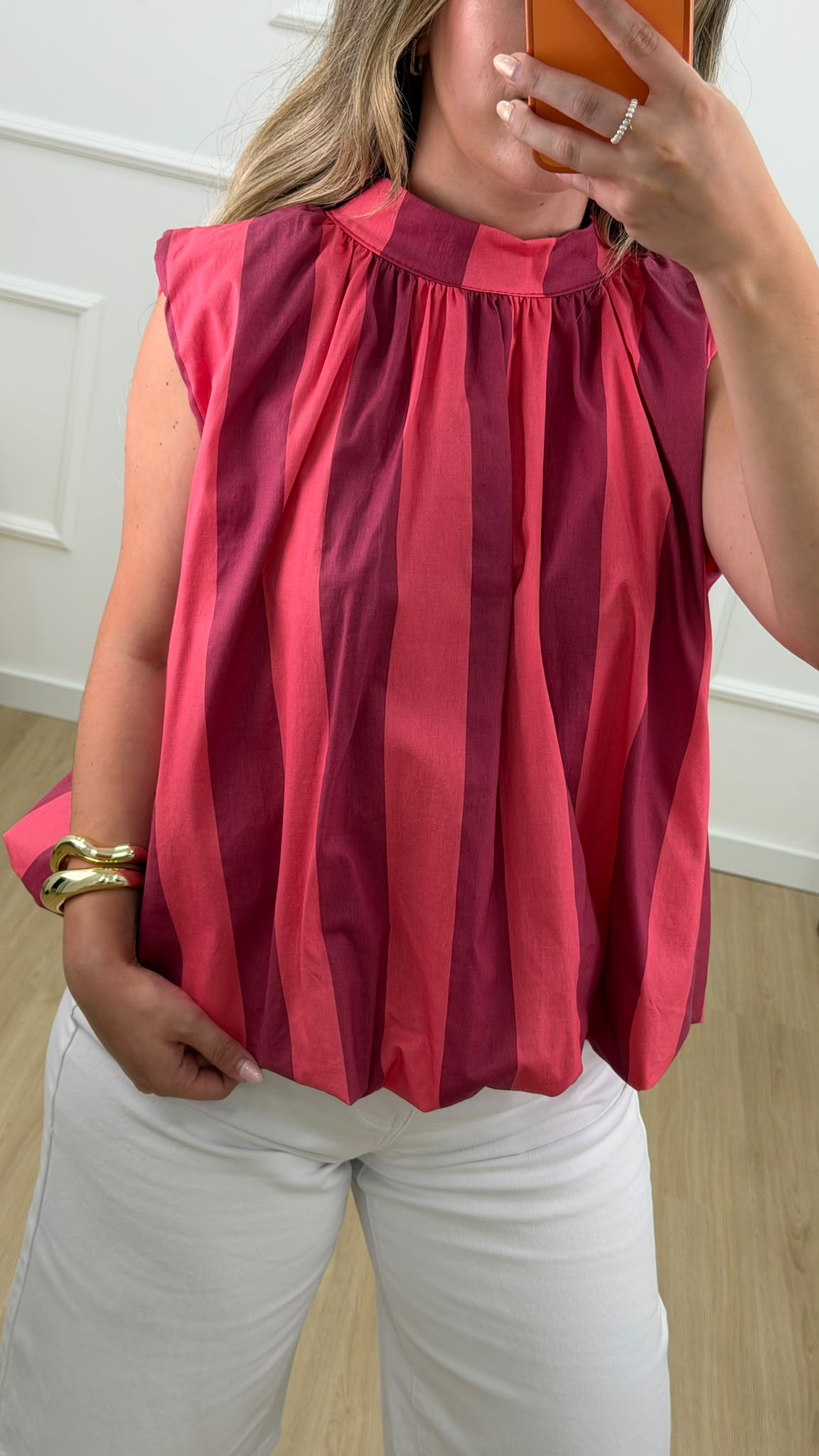 BLUSA