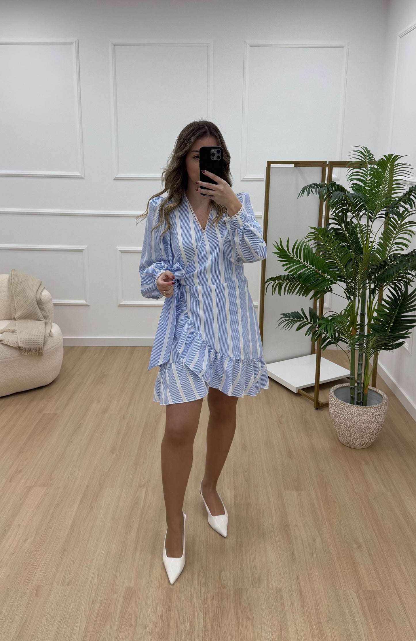 VESTIDO CURTO