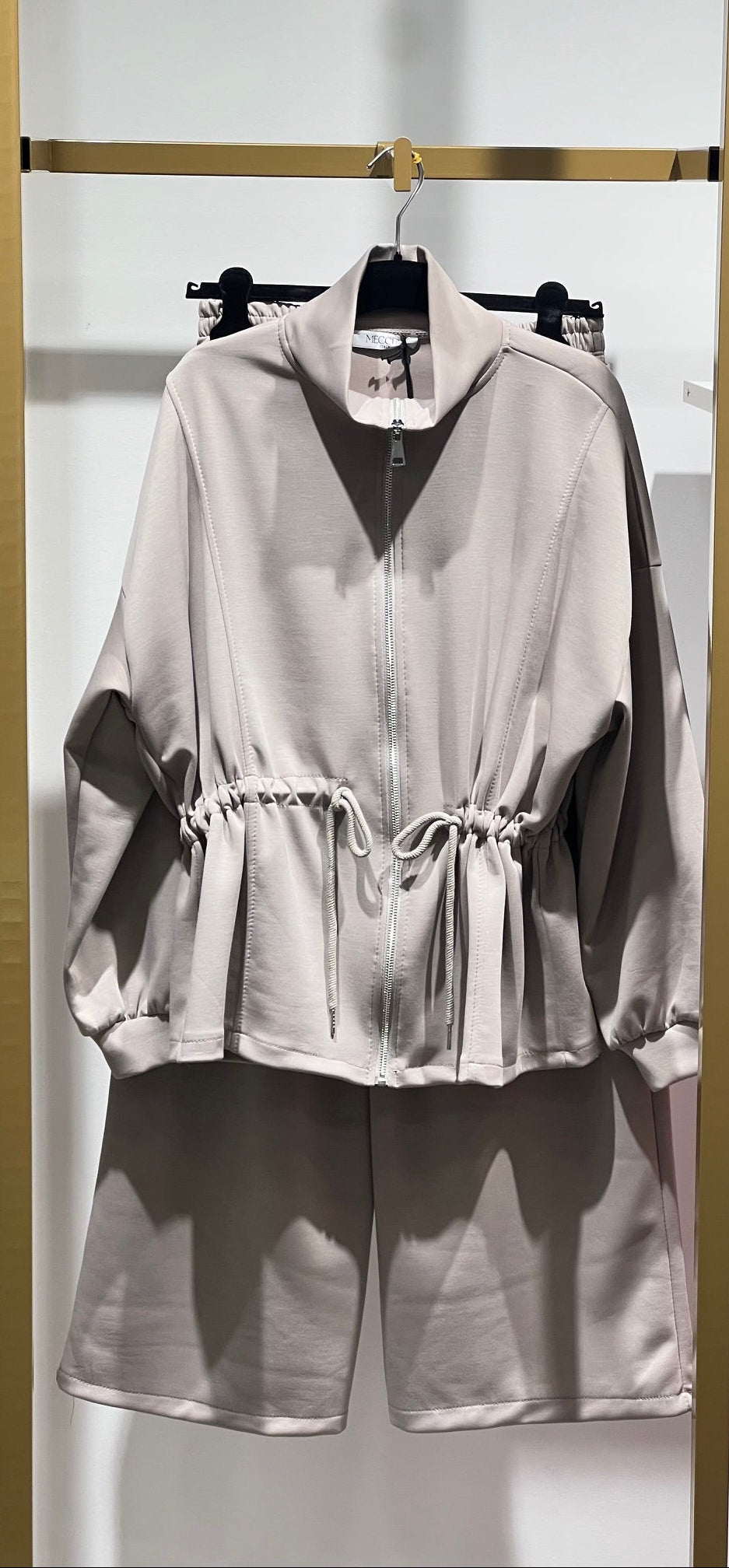 CONJUNTO