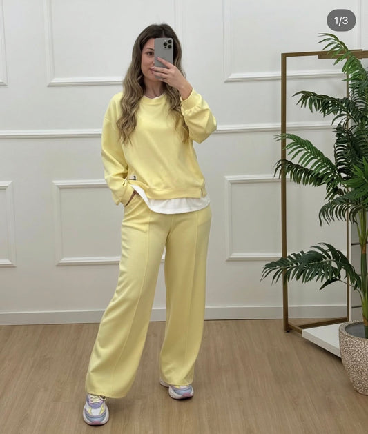 CONJUNTO ESTILO FATO DE TREINO